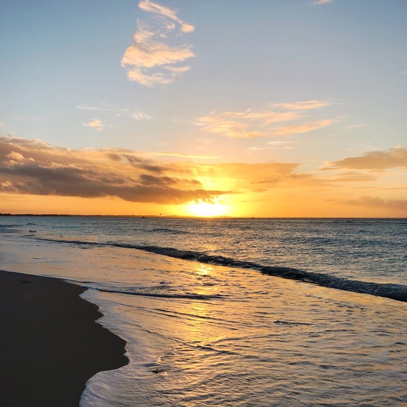 Meet your Posher, A - Picture 1 of 1